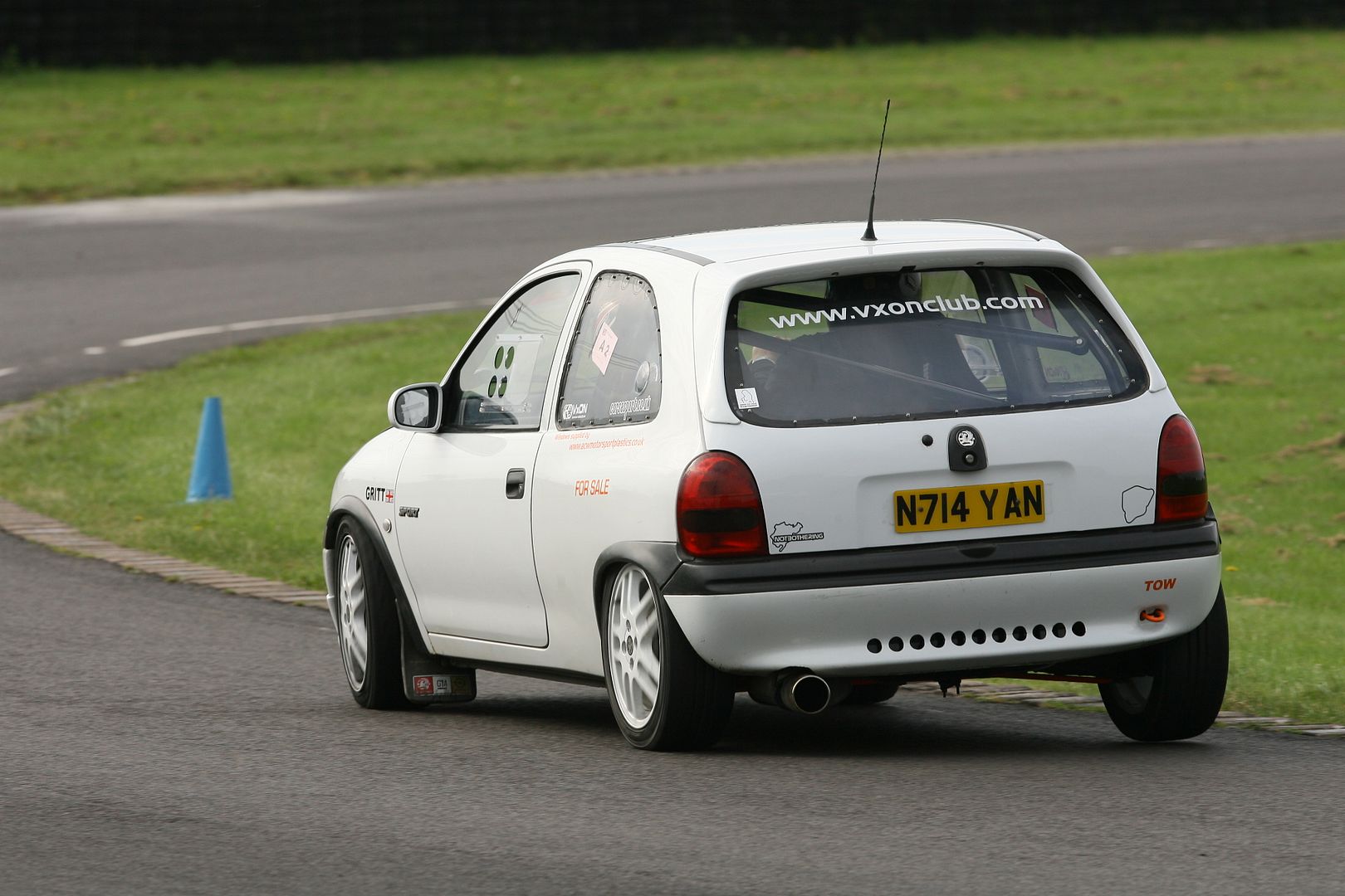 1996 Corsa Sport 1.8 16v - £1350 OVNO - Corsa Sport - For Vauxhall And ...